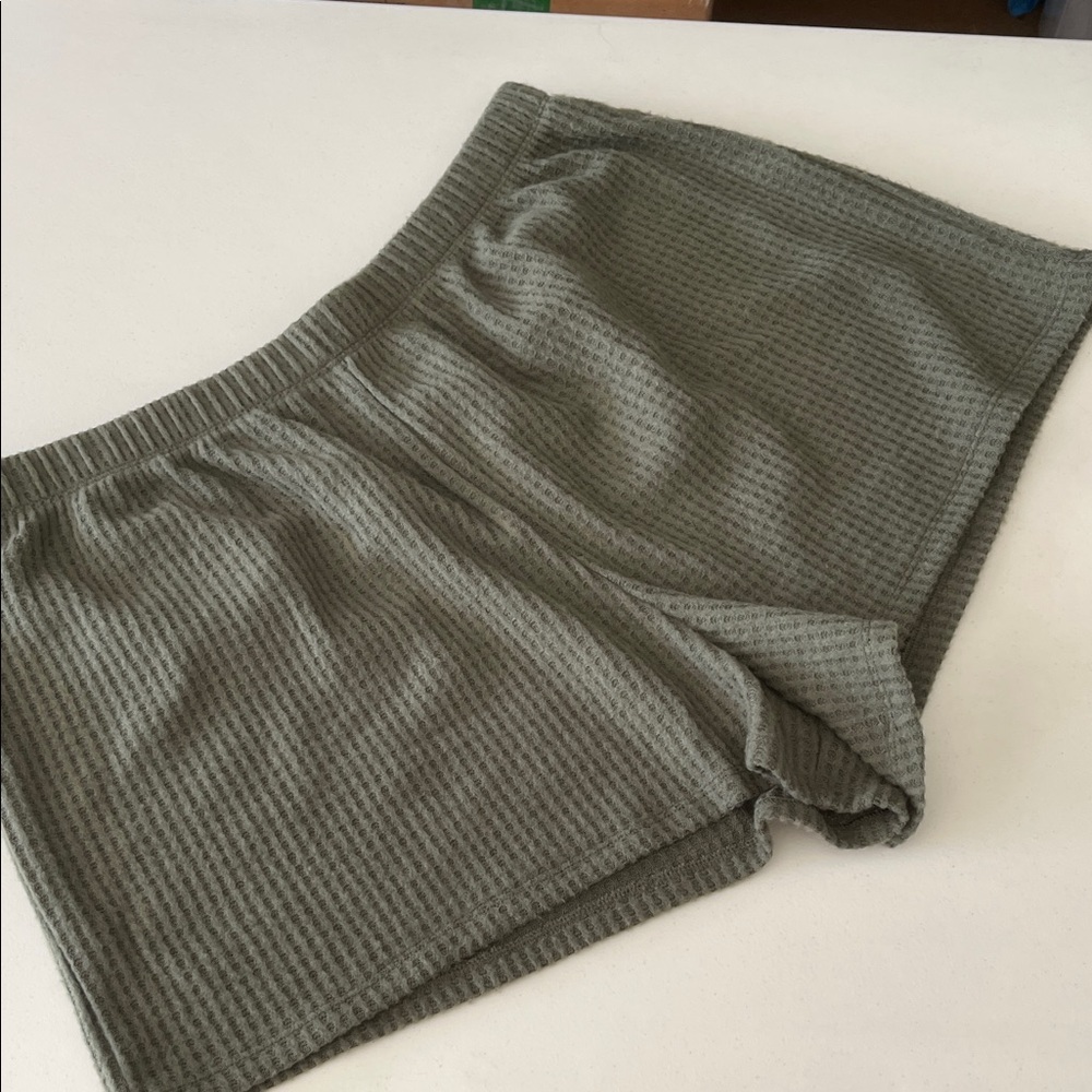 #2910 NWOT Abound Textured (waffled) Olive Athletic Shorts